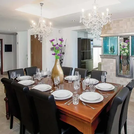 Playa Blanca Sleeps 10 Air Con Wifi Villa Playa Blanca (Lanzarote)